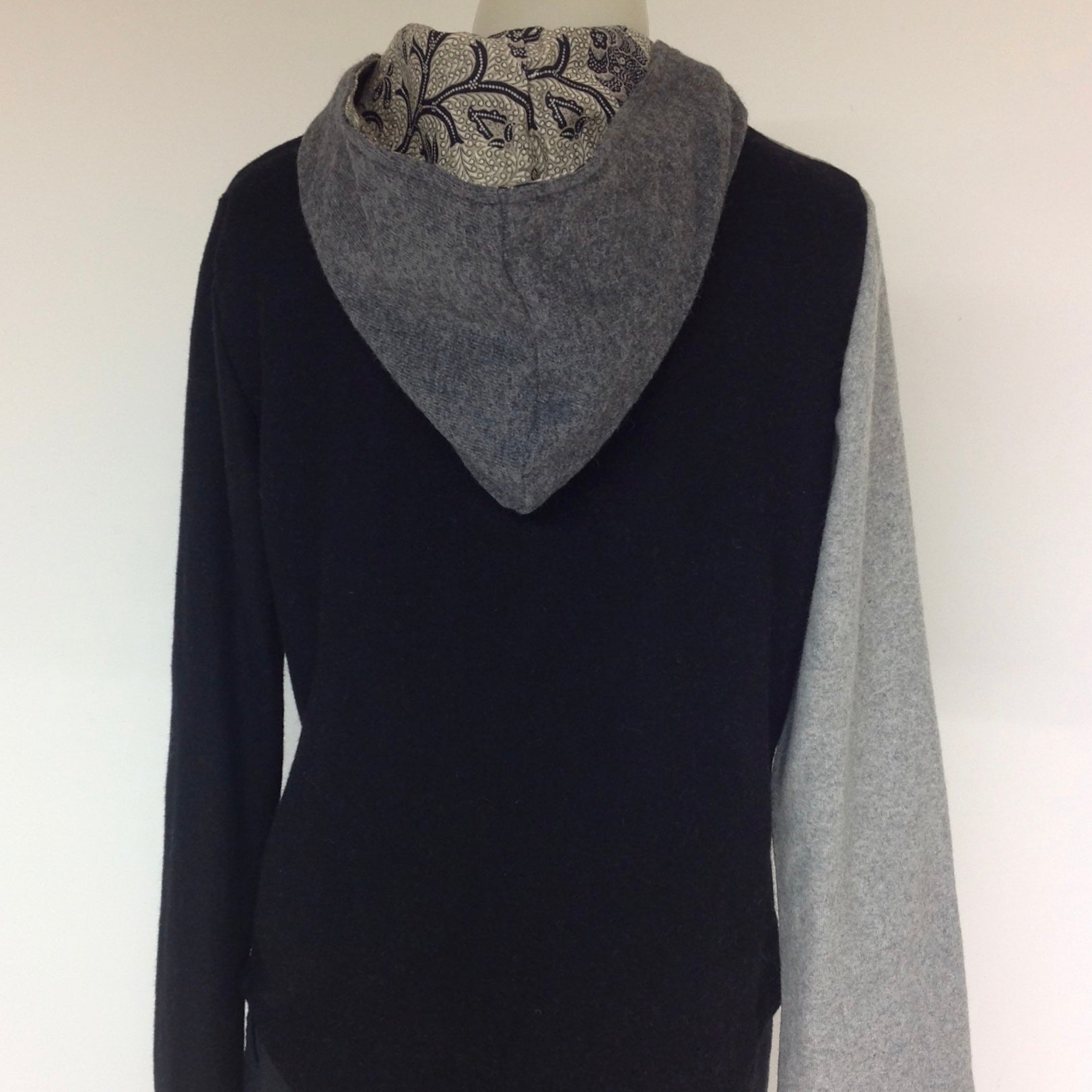 Surge 50/50 Hoody with Batik Lining Frutti